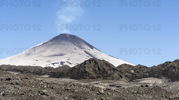 Villarrica Volcano, Villarrica National Park, Araucania, Chile, South America