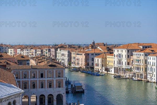 View from the roof of the Fondaco dei Tedeschi, boats on the Grand Canal, Venice, Veneto, Italy, Europe