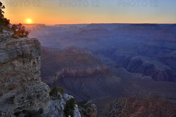 The sunset at the Grand Canyon creates a peaceful and quiet atmosphere, Grand Canyon National Park, South Rim, North America, USA, South-West, Arizona, North America