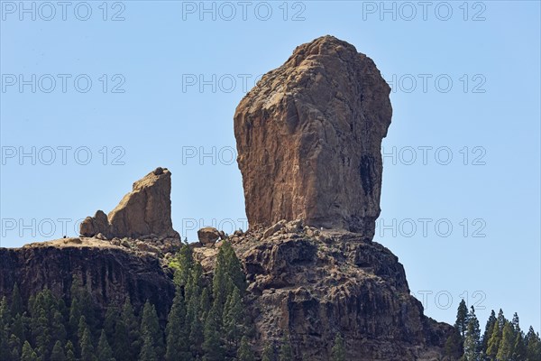 Mighty basalt rock Roque Nublo, also known as Cloud Rock, landmark and highest point of the island of Gran Canaria, Canary Islands, Spain, Europe