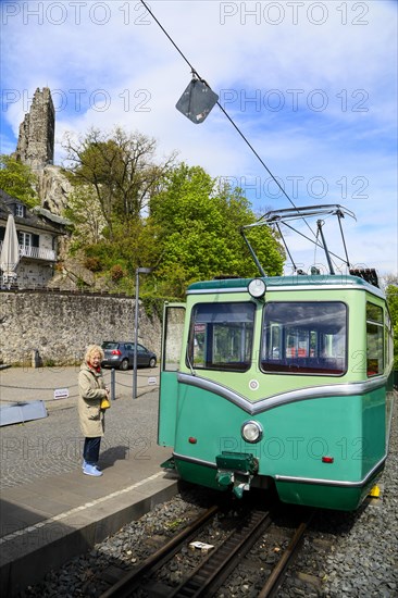 Drachenfelsbahn, Germany's oldest cog railway up the Drachenfels, a mountain in the Siebengebirge mountains above the Rhine between Koenigswinter and Bad Honnef, North Rhine-Westphalia, Germany, Europe