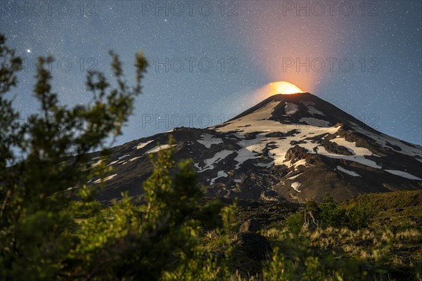 Starry sky over the Villarrica volcano, Villarrica Volcano, Villarrica National Park, Araucania, Chile, South America