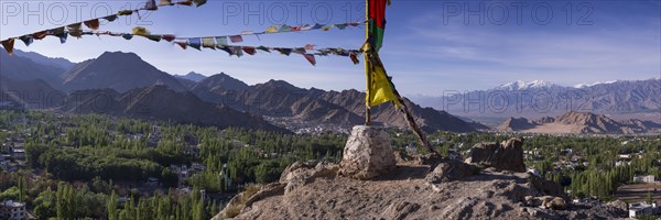 Panorama over Leh and the Namgyal Tsemo Gompa monastery on Tsenmo Hill, a viewpoint over Leh, Ladakh, Jammu and Kashmir, India, Asia