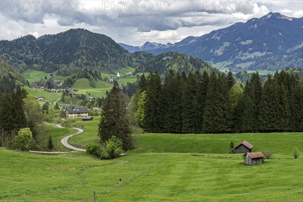 View from the Alpe Dornach to Tiefenbach and the Allgaeu Alps, Oberstdorf, Oberallgaeu, Allgaeu, Bavaria, Germany, Europe