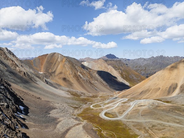 Road with serpentines, mountain pass in the Tien Shan, Chong Ashuu Pass, Kyrgyzstan, Issyk Kul, Kyrgyzstan, Asia