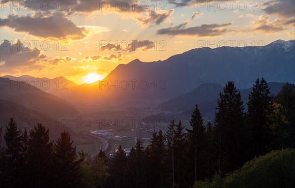 Sunset over the Liesingtal, in the evening light the village Kraubath, Schoberpass federal road, panoramic view, view from the lowlands, Leoben, Styria, Austria, Europe