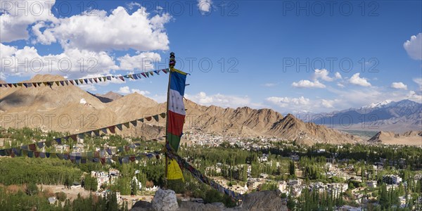 Panorama over Leh and the Namgyal Tsemo Gompa monastery on Tsenmo Hill, a viewpoint over Leh, Ladakh, Jammu and Kashmir, India, Asia