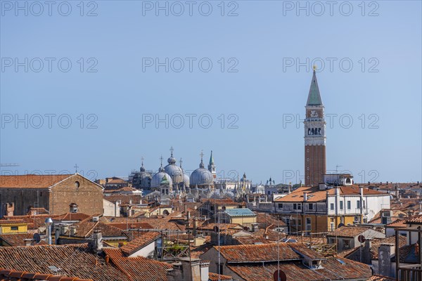 View over the roofs of Venice to the Campanile bell tower and the domes of St Mark's Basilica, view from the roof of the Fondaco dei Tedeschi, Venice, Veneto, Italy, Europe