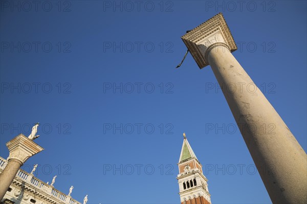 National Library of St Mark's or Biblioteca Nazionale Marciana building, column of San Teodoro, the Campanile bell tower and winged lion column, St Mark's Square, San Marco, Venice, Veneto, Italy, Europe