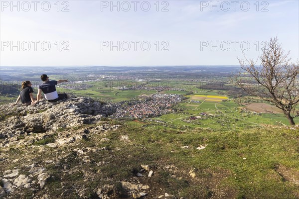 Breitenstein near Ochsenwang in spring, rocky outcrop of the Swabian Alb, 811 metre high rocky plateau, view of the foothills of the Alb, Bissingen an der Teck, Baden-Wuerttemberg, Germany, Europe