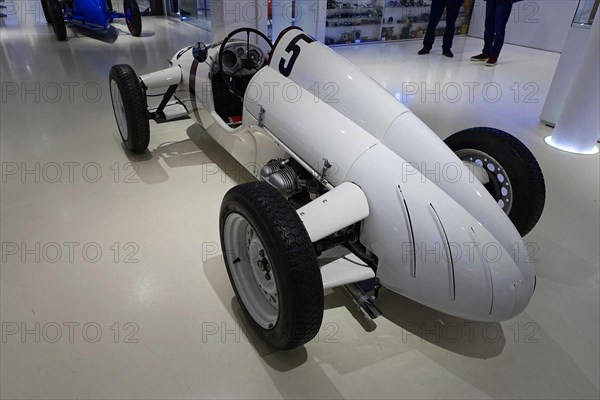 POLENSKY MONOPOLLETTA, White, open monoposto racing car in a car museum, sporty vintage style, AUTOMUSEUM PROTOTYP, Hamburg, Hanseatic City of Hamburg, Germany Europe