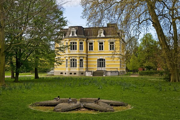Artwork entitled Waterflower by Ora Avital in the municipal park with the Villa Erckens, Grevenbroich, North Rhine-Westphalia, Germany, Europe