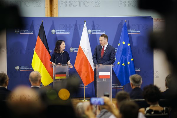 20th anniversary of Poland's accession to the EU. Annalena Baerbock (Alliance 90/The Greens), Federal Foreign Minister, and Rados Caw Sikorski, Foreign Minister of Poland, give a press conference. S Cubice, 01.05.2024. Photographed on behalf of the Federal Foreign Office