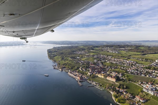 Zeppelin flight over Lake Constance, aerial view, Meersburg with castle, new castle, harbour and state winery, M, eersburg, Baden-Wuerttemberg, Germany, Europe