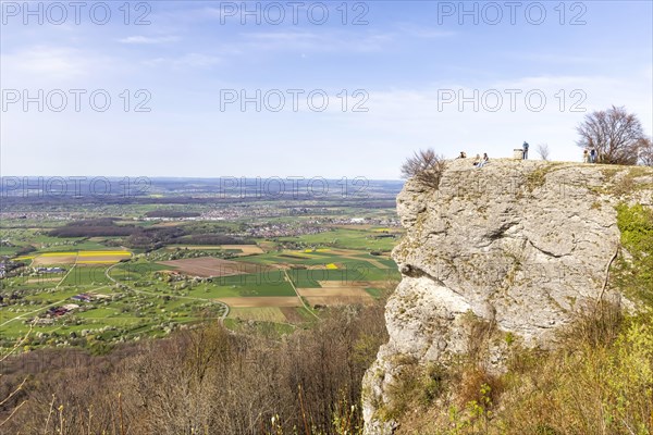 Breitenstein near Ochsenwang in spring, rocky outcrop of the Swabian Alb, 811 metre high rocky plateau, view of the foothills of the Alb, Bissingen an der Teck, Baden-Wuerttemberg, Germany, Europe