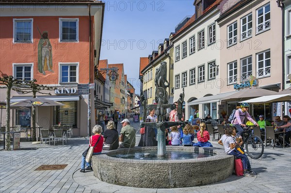 The Taenzelfest fountain at the fruit market, Kaufbeuern, Allgaeu, Swabia, Bavaria, Germany, Europe