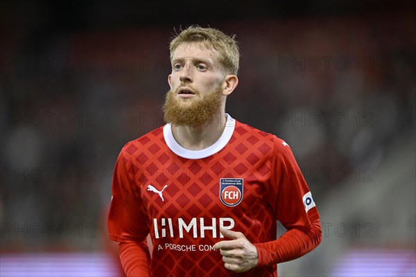 Jan-Niklas Beste 1. FC Heidenheim 1846 FCH (37) Voith-Arena, Heidenheim, Baden-Wuerttemberg, Germany, Europe