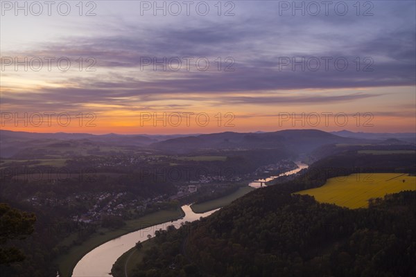 Sunrise on the Lilienstein. The Lilienstein is the most striking and best-known rock in the Elbe Sandstone Mountains. View of the Elbe valley towards Bad Schandau, Ebenheit, Saxony, Germany, Europe