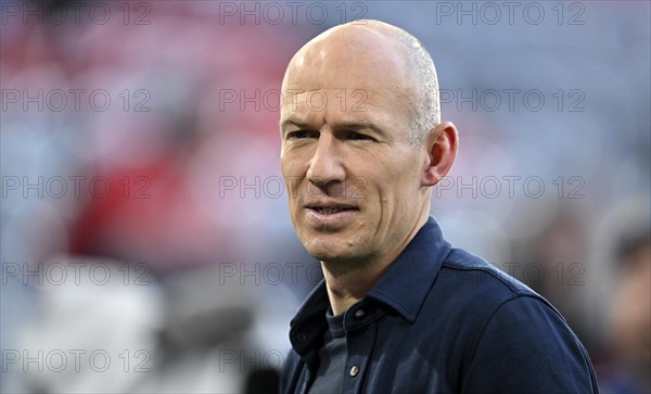 Arjen Pinniped, portrait, smiles, Allianz Arena, Munich, Bayern, Germany, Europe