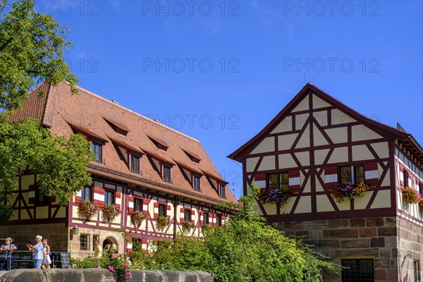 Imperial Castle, with fountain house and half-timbered houses in the castle, Nuremberg Castle, Nuremberg, Middle Franconia, Franconia, Bavaria, Germany, Europe