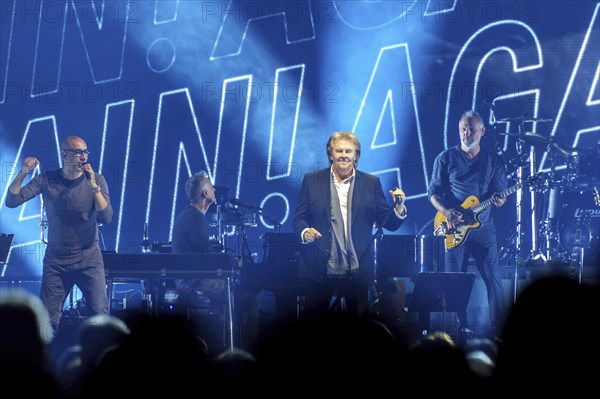 Howard Carpendale live on Let's Do It Again! Tour at the Berlin Uber Arena on 31.05.2024
