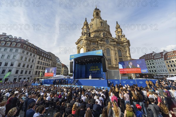 French President Emmanuel Macron visits the Federal Republic of Germany at the invitation of Federal President Frank-Walter Steinmeier and stops off in Dresden. Here he attends the Fete de l'Europe and delivers his speech on Europe, Dresden, Saxony, Germany, Europe