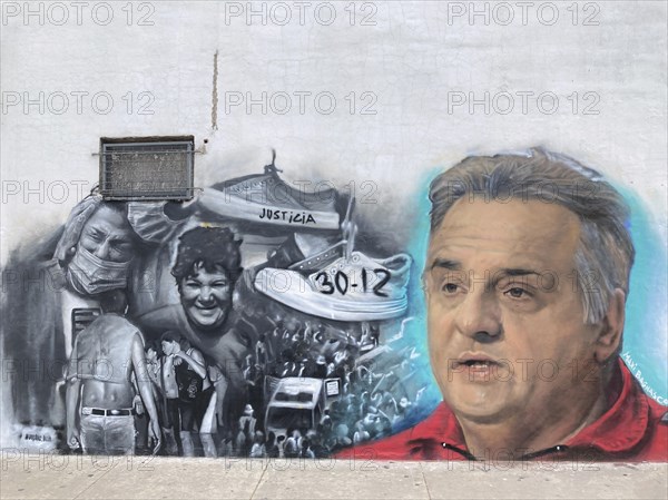 Street art mural in honour of the medical staff shows the doctor Alberto Crescenti and commemorates the Cromanon tragedy in Buenos Aires, Argentina, South America