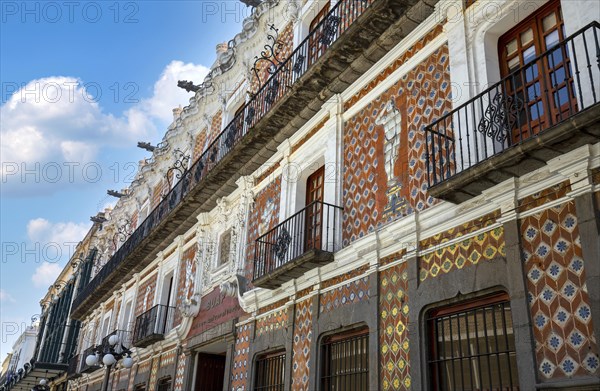 Colorful Puebla streets and colonial architecture in Zocalo historic city center