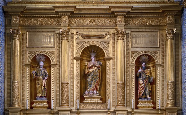 Holy figures in the chancel, Cathedral Igreja da Sé Catedral de Faro, Old Town, Faro, Algarve, Portugal, Europe