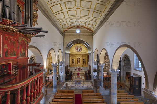 Arp Schnitger organ, view of the chancel, Cathedral Igreja da Sé Catedral de Faro, Old Town, Faro, Algarve, Portugal, Europe