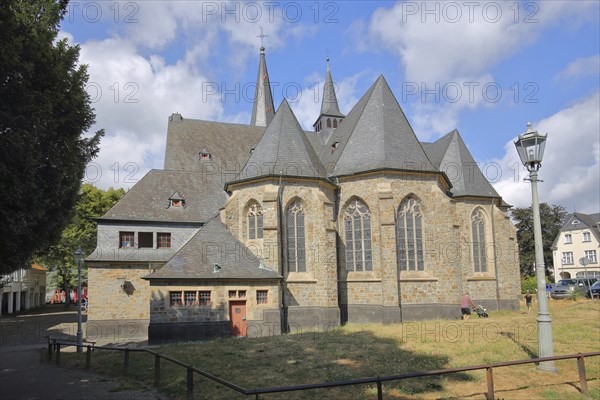Late Romanesque St. Johann Baptist Church, Bad Honnef, North Rhine-Westphalia, Germany, Europe
