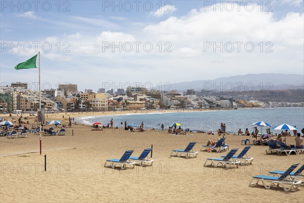 Playa de las Canteras beach, Las Palmas, Las Palmas province, Gran Canaria, Canary Islands, Spain, sunbed, parasol, sea, Europe