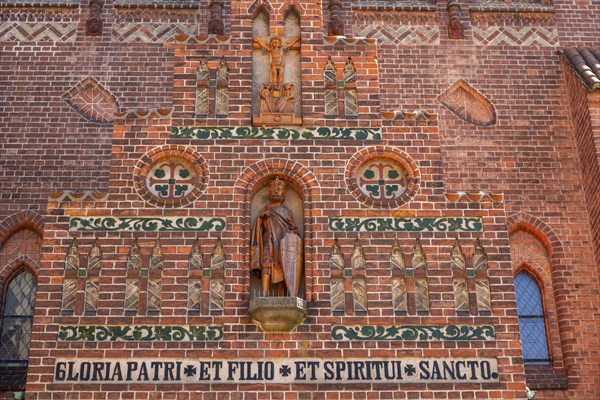 Odense, early Gothic St Albani Church, Roman Catholic church, entrance portal, brick building, Latin inscription, statues, Fyn, Fyn Island, Denmark, Europe