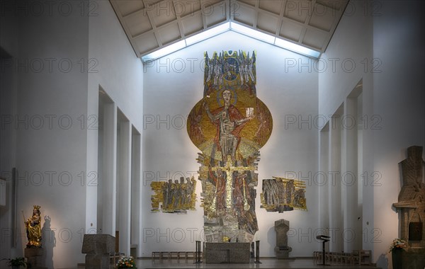 Interior view of choir, altar, Cathedral Church of St Eberhard, Eberhardskirche, Stuttgart, Baden-Württemberg, Germany, Europe