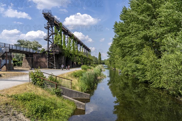 The Duisburg North Landscape Park, Clear Water Canal, Sinter Plant, Emscher Promenade, North Rhine-Westphalia, Germany, Europe