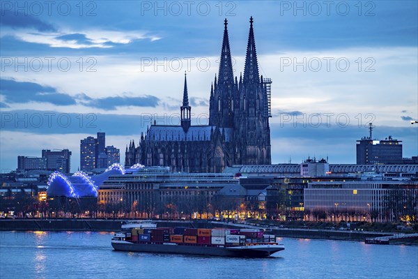 Skyline of Cologne, with the cathedral, Musical Dome theatre, on the Rhine, North Rhine-Westphalia, Germany, Europe