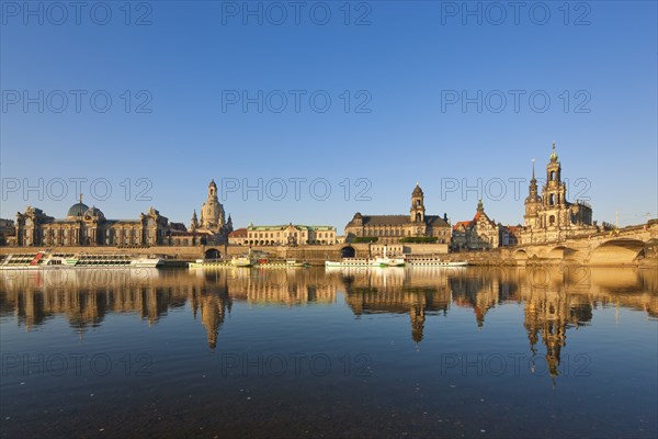 DEU Saxony Dresden Dresden Silhouette