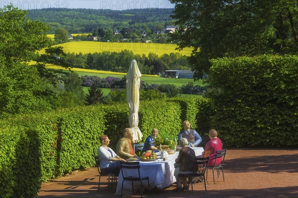 Lichtenwalde Castle and Park