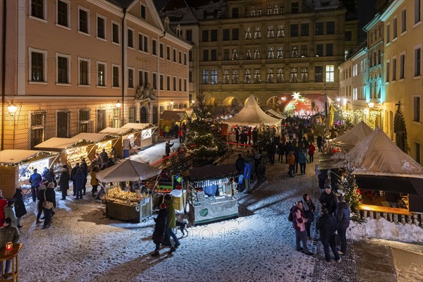 Christmas market in the old town of Görlitz