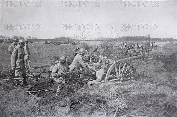 Battery of 75 ready to fire, 1917, France, Europe