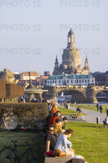 On the banks of the Elbe in Neustadt View of Dresden's Old Town