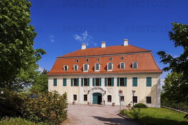 Siebeneichen Castle in Meissen was built in the 16th century by Ernst von Miltitz