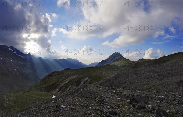 Cloud rays, Ochsental, Silvretta, Vorarlberg