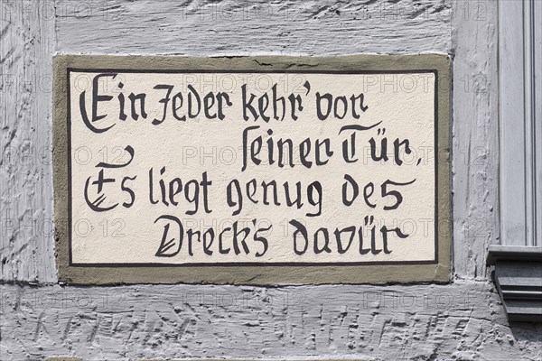 Saying on an old half-timbered house, Zeil am Main, Lower Franconia, Bavaria, Germany, Europe