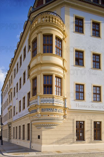Dresden Neumarkt, Schütz Residenz The Neumarkt in Dresden between the Altmarkt and the Elbe was and is considered one of the most important squares in Dresden's city centre. On its eastern side, the former home of Heinrich Schütz 1585 - 1672 has been rebuilt as the Schütz Residence