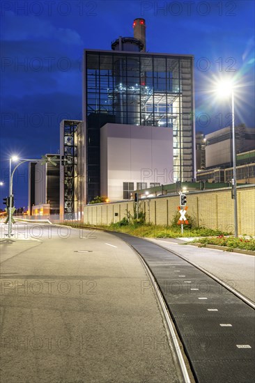 The Lausward natural gas power plant, the most efficient gas and steam turbine power plant in the world, generates electricity and district heating, Block Fortuna, in the harbour of Düsseldorf, North Rhine-Westphalia, Germany, Europe