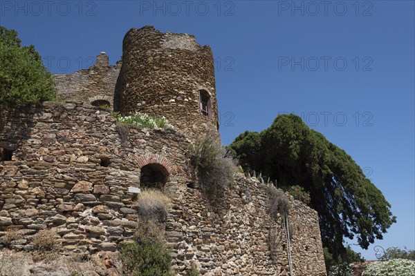 Château des Seigneurs de Fos, castle ruins, privately owned, Bormes-les-Mimosas, Provence-Alpes-Côte d'Azur, France, Europe