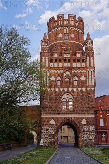 The historic Uenglinger Tor in front of the old town centre of Stendal in the Altmark. Hanseatic city of Stendal, Saxony-Anhalt, Germany, Europe