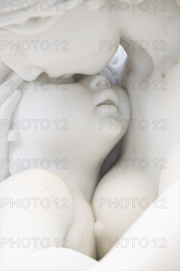 Mother with Child, detail, marble sculpture, State Museum of Art, Statens Museum for Kunst, SMK, National Gallery, Copenhagen, Denmark, Europe
