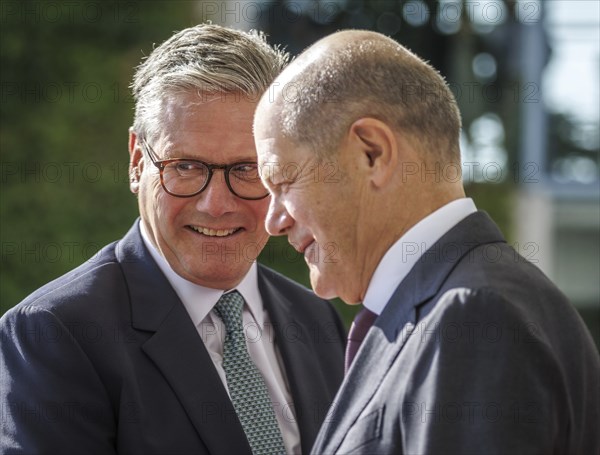 (L-R) Keri Starmer, Prime Minister of the United Kingdom of Great Britain and Northern Ireland, and Olaf Scholz, Federal Chancellor, during a reception at the Federal Chancellery in Berlin, 28 August 2024